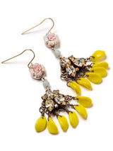Poesy Chandelier Earring