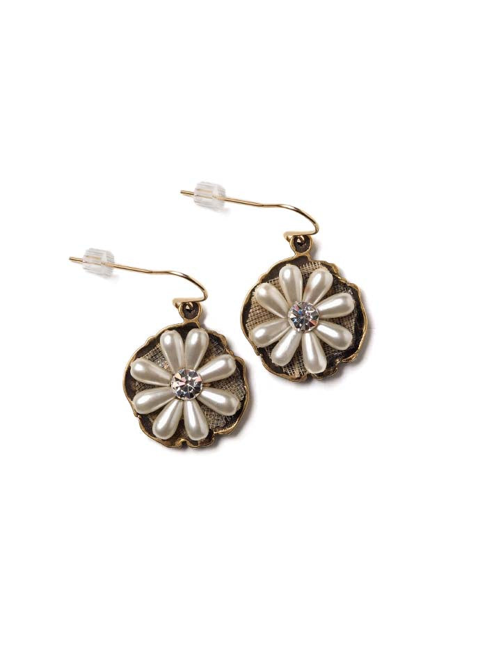 Pearl Flower With Rhinestones Earrings