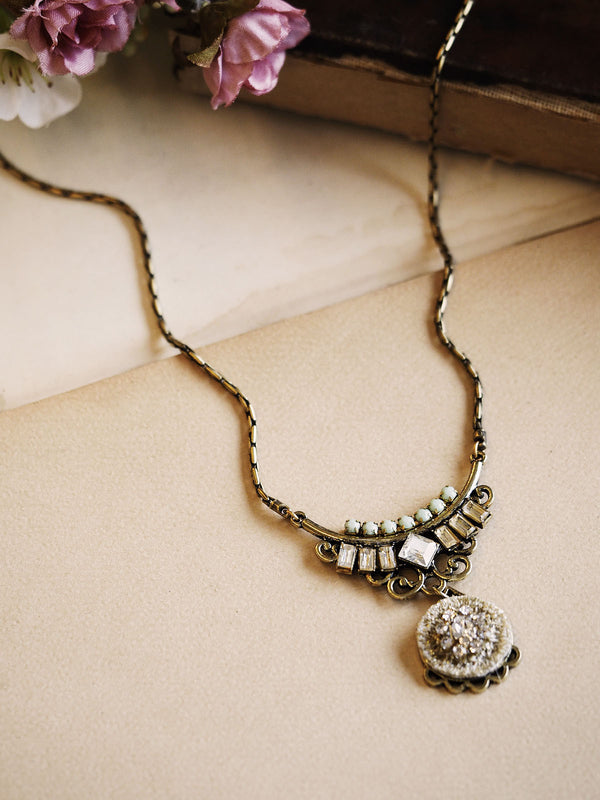The Muse Necklace